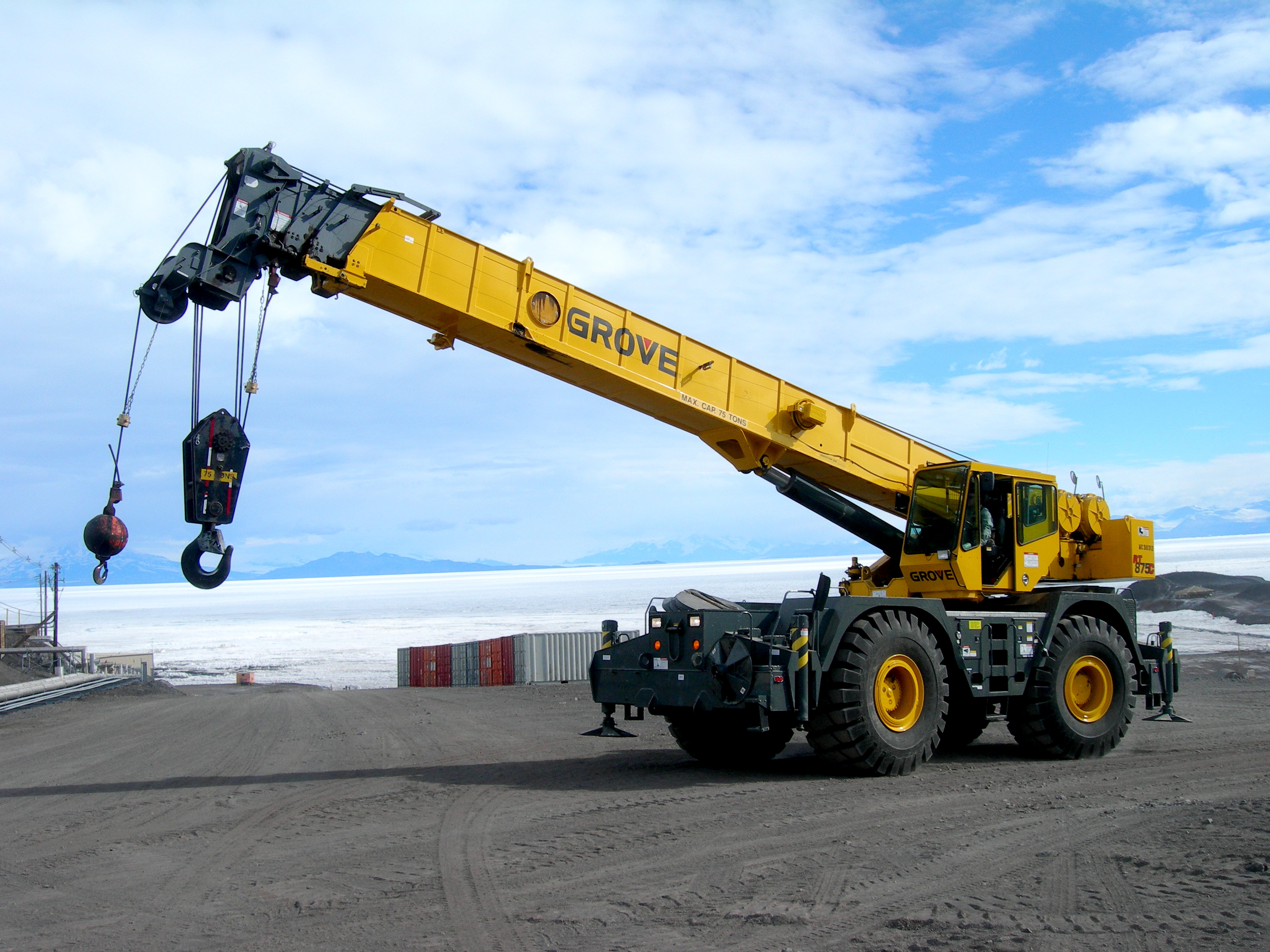 Nice Crane